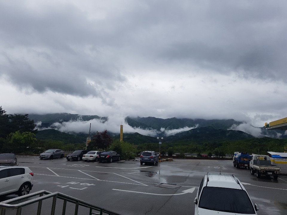 금강산장례문화원 주차장