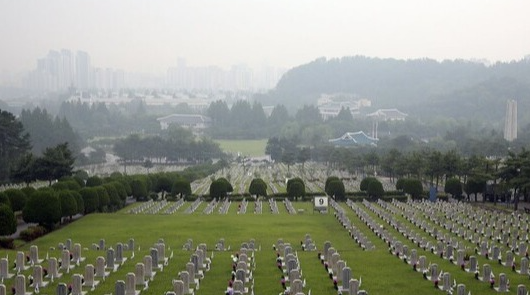 신서면공설묘지 전경