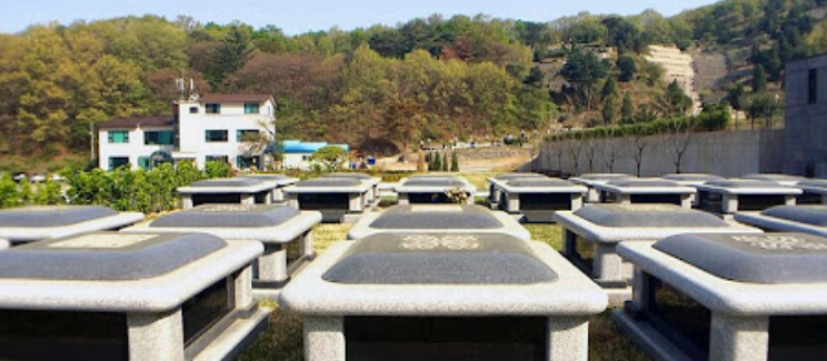 아산주진공설묘지 전경