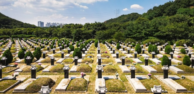 화현면공설묘지 전경