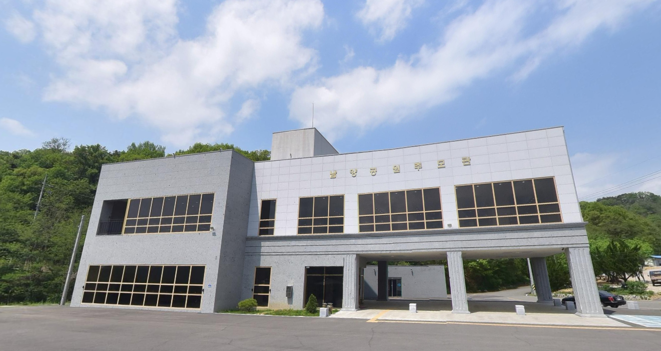 (재)남양공원묘원 추모관 전경