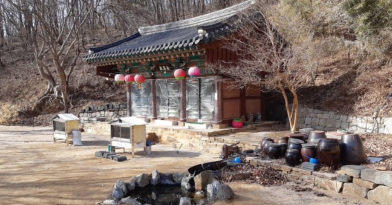 검단사 봉안당 전경