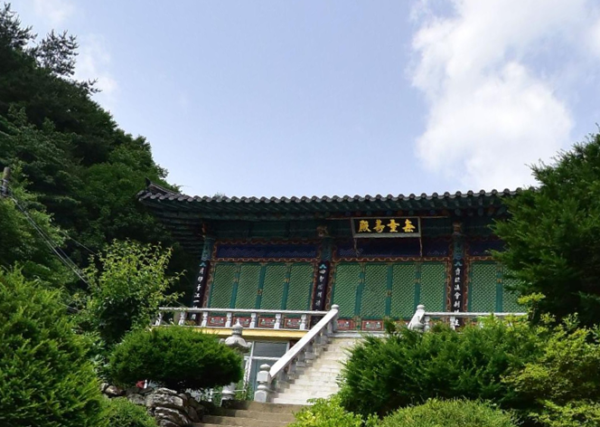 혜운사 봉안탑 전경