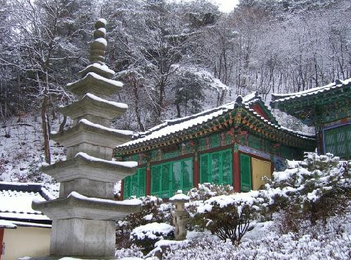 강촌추모원 전경