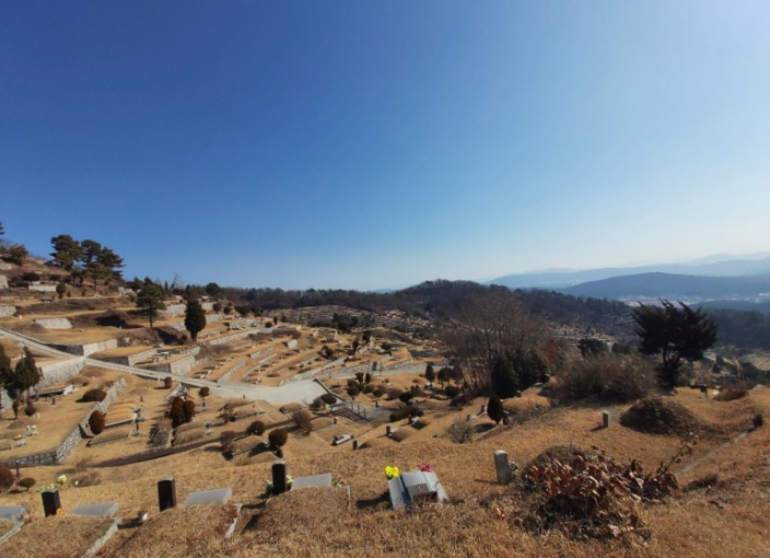 서울신흥교회 하늘계단수목장 전경