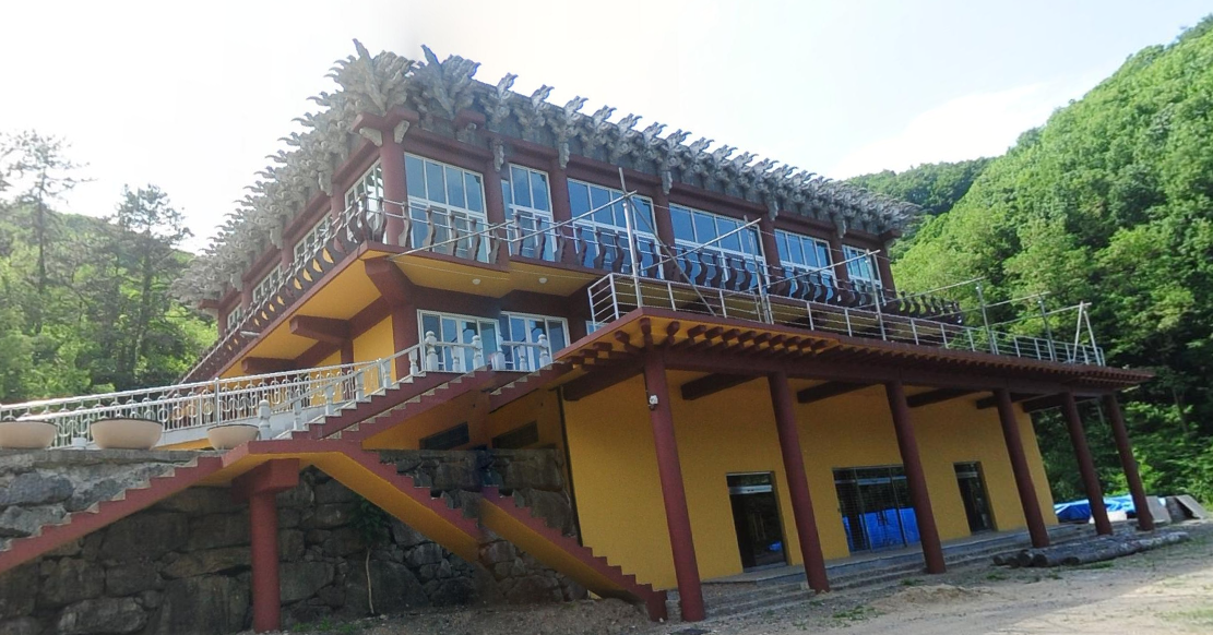 동국사 영가추모관 전경