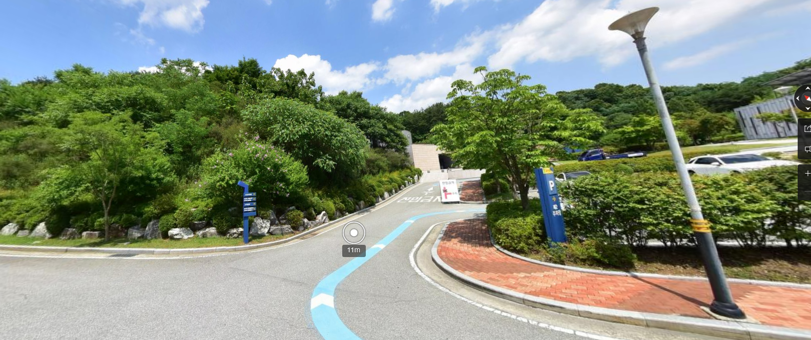 은하수공원 달님의집(봉안담) 전경